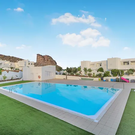 La Palmita Sea Views Апартаменты *