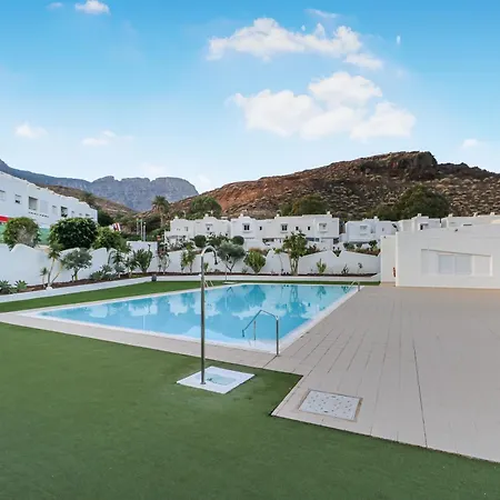 La Palmita Sea Views Апартаменты *